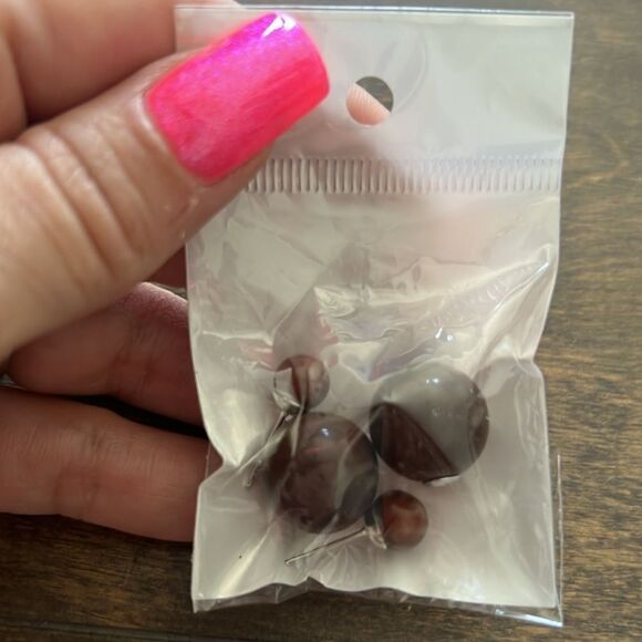 Brown Double Ball Stud Earrings Minimalist Chic Double Sided Front Back E… - Picture 2 of 2